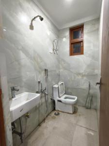 Image of 1300 Sq.ft 3 BHK Apartment / Flat for rent in Chhattarpur, New Delhi for Rs. 45000