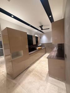 Kitchen Image of 1800 Sq.ft 3 BHK Builder Floor for rent in Tilak Nagar New Delhi for Rs. 60000