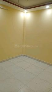 Bedroom Image of 669 Sq.ft 3 BHK Builder Floor for rent in Sabzi Mandi Old New Delhi for Rs. 13999
