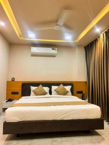 Bedroom Image of 1800 Sq.ft 3 BHK Apartment / Flat for rent in Palasia Indore for Rs. 30000