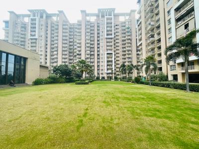 Image of 1720 Sq.ft 3 BHK Apartment / Flat for sale in Emaar Palm Gardens, Sector 83, Gurgaon for Rs. 22000000