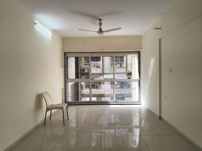 Living Room Image of 1950 Sq.ft 3 BHK Apartment / Flat for rent in Wadhwa W54, Matunga West Mumbai for Rs. 400000
