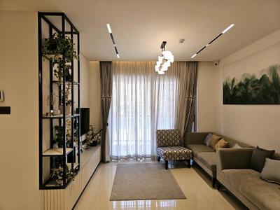 Living Room Image of 1556 Sq.ft 4 BHK Apartment / Flat for sale in Que 914, Mundhwa Pune for Rs. 13900000