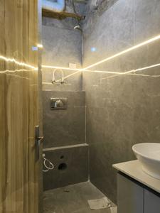 Common Bathroom Image of 1020 Sq.ft 2 BHK Apartment / Flat for sale in Trinity High Street South Avenue, Noida Extension Greater Noida for Rs. 3900000