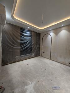 Bedroom Image of 3600 Sq.ft 4 BHK Builder Floor for sale in East Of Kailash New Delhi for Rs. 85000000
