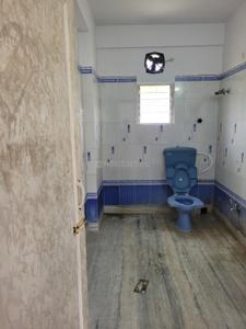 Bathroom Image of 1480 Sq.ft 3 BHK Builder Floor for rent in Nayabad Kolkata for Rs. 18000