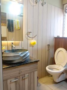 Common Bathroom Image of 960 Sq.ft 2 BHK Apartment / Flat for sale in Realmark Oracle, Narendrapur Kolkata for Rs. 6800000