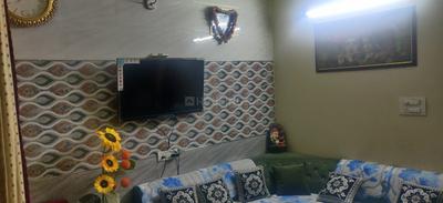 Bedroom Image of 633 Sq.ft 2 BHK Builder Floor for sale in Laxmi Nagar New Delhi for Rs. 5000000