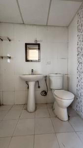 Bathroom Image of 930 Sq.ft 2 BHK Apartment / Flat for sale in Supertech North Eye, Sector 74 Noida for Rs. 9250000