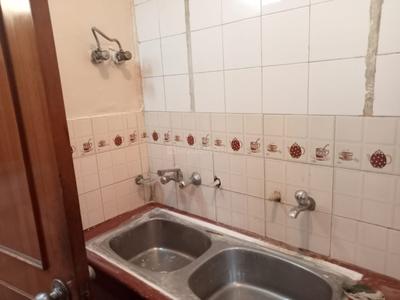 Kitchen Image of 2143 Sq.ft 1 BHK Independent House for rent in Sector 17 Gurgaon for Rs. 15000