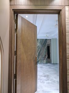 Main Entrance Image of 2700 Sq.ft 4 BHK Builder Floor for sale in Paschim Vihar New Delhi for Rs. 55000000