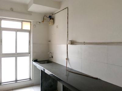 Kitchen Image of 750 Sq.ft 2 BHK Apartment / Flat for sale in Mulund West Mumbai for Rs. 16000000