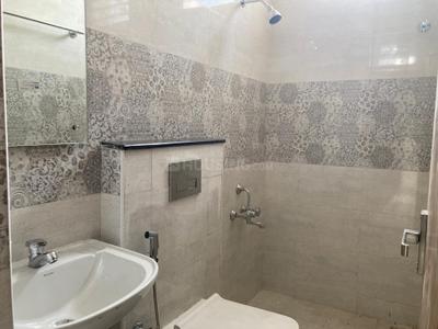Image of 1500 Sq.ft 3 BHK Apartment / Flat for rent in Saligramam, Chennai for Rs. 45000