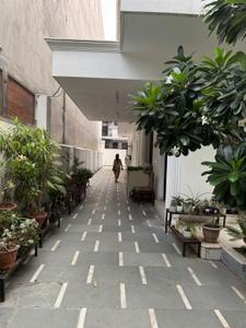 Image of 4845 Sq.ft 5 BHK Independent House for rent in Sector 40, Noida for Rs. 350000