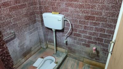 Bathroom Image of 510 Sq.ft 1 BHK Builder Floor for rent in Serampore Hooghly for Rs. 6000