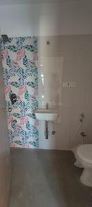 Bathroom Image of 850 Sq.ft 2 BHK Apartment / Flat for sale in Kenarc Premia Tower A, Chembur Mumbai for Rs. 18000000