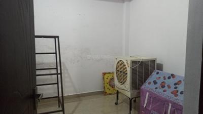 Living Room Image of 800 Sq.ft 3 BHK Apartment / Flat for rent in Krishna Nagar Lucknow for Rs. 7500