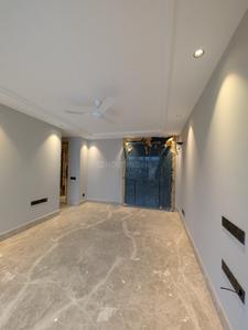 Bedroom Image of 2000 Sq.ft 3 BHK Builder Floor for sale in Defence Colony New Delhi for Rs. 85000000