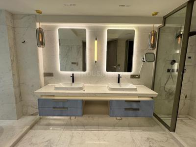 Bathroom Image of 1800 Sq.ft 3 BHK Builder Floor for sale in East Of Kailash New Delhi for Rs. 67500000