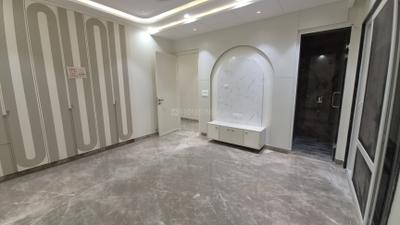 Bedroom Image of 2448 Sq.ft 4 BHK Builder Floor for sale in Model Town New Delhi for Rs. 57500000