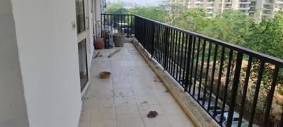 Image of 1545 Sq.ft 3 BHK Apartment / Flat for sale in Panchsheel Wellington, Crossings Republik, Ghaziabad for Rs. 14000000