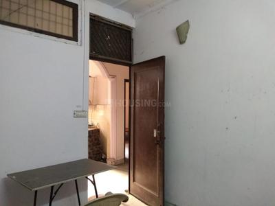 Bedroom Image of 620 Sq.ft 1 BHK Builder Floor for rent in Patel Nagar New Delhi for Rs. 17292