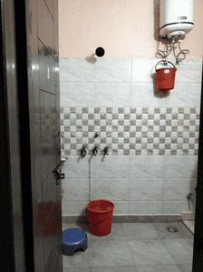 Bathroom Image of 540 Sq.ft 2 BHK Independent House for sale in Shahdara New Delhi for Rs. 4000000