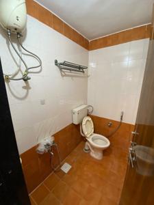 Bathroom Image of 1100 Sq.ft 2 BHK Apartment / Flat for rent in Satyam Status , Jodhpur Ahmedabad for Rs. 32000