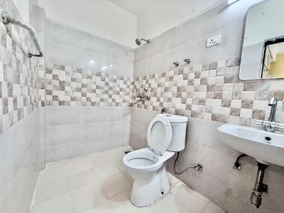 Image of 1700 Sq.ft 3.5 BHK Villa for rent in Amrapali Dream Valley, Noida Extension, Greater Noida for Rs. 29950