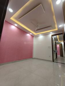 Bedroom Image of 900 Sq.ft 3 BHK Builder Floor for rent in Govindpuri New Delhi for Rs. 25000