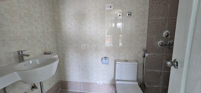 Bathroom Image of 1765 Sq.ft 3 BHK Apartment / Flat for rent in MVL Coral, Milakpur Goojar Bhiwadi for Rs. 18000