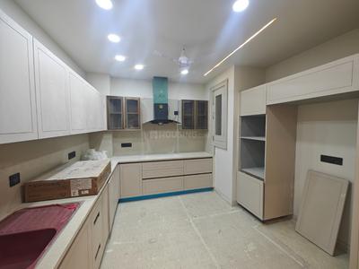 Kitchen Image of 3600 Sq.ft 4 BHK Builder Floor for sale in Preet Vihar New Delhi for Rs. 65000000