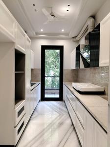 Kitchen Image of 2400 Sq.ft 3 BHK Builder Floor for sale in DLF The Icon, Sector 43 Gurgaon for Rs. 33000000