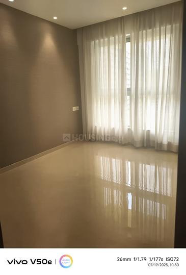 Hiranandani Castle Rock A And B Wing Main Image 1