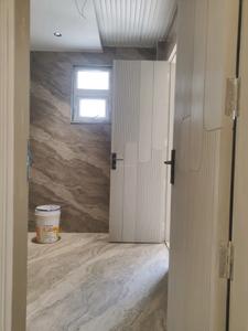 Common Bathroom Image of 2700 Sq.ft 4 BHK Builder Floor for sale in Green Field Colony Faridabad for Rs. 27500000