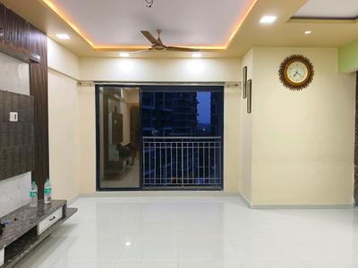Living Room Image of 801 Sq.ft 2.5 BHK Apartment / Flat for rent in Arihant City Phase II Buillding F G H I J, Bhiwandi Thane for Rs. 25000