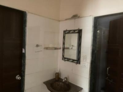 Bathroom Image of 1602 Sq.ft 3 BHK Apartment / Flat for rent in New Ranip Ahmedabad for Rs. 25000