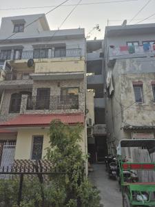 Image of 1400 Sq.ft 3 BHK Apartment / Flat for sale in Mayur Vihar Phase 1, New Delhi for Rs. 19000000