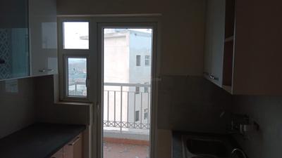 Kitchen Image of 1560 Sq.ft 3 BHK Apartment / Flat for rent in Shree Vardhman Victoria, Sector 70 Gurgaon for Rs. 55000