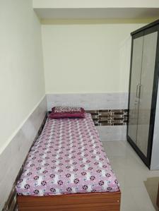 Bedroom Image of Anusuya PG in Airoli, Navi Mumbai