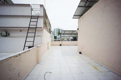 Balcony Image of 1566 Sq.ft 5 BHK Independent House for sale in Satellite Ahmedabad for Rs. 14900000