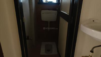 Bathroom Image of 630 Sq.ft 1 BHK Apartment / Flat for sale in Happy Sarvodaya Trilok, Thakurli Thane for Rs. 4500000