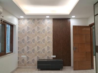 Bedroom Image of 2700 Sq.ft 3 BHK Builder Floor for rent in Model Town New Delhi for Rs. 90000