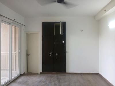 Bedroom Image of 1200 Sq.ft 3 BHK Apartment / Flat for rent in Emaar Palm Gardens by Emaar India, Sector 83 Gurgaon for Rs. 31500