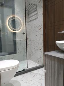 Common Bathroom Image of 1800 Sq.ft 3 BHK Builder Floor for sale in KG-III New Delhi for Rs. 32500000