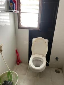 Bathroom Image of 2400 Sq.ft 4 BHK Apartment / Flat for rent in SRI HARI BUILDERS Trustpuram, Kodambakkam Chennai for Rs. 100000