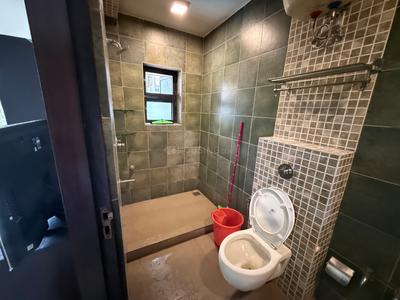 Bathroom Image of 1065 Sq.ft 2 BHK Apartment / Flat for sale in Lagoon Apartments, Calangute Goa for Rs. 12500000