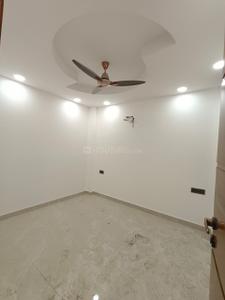 Bedroom Image of 1050 Sq.ft 3 BHK Builder Floor for sale in Govindpuri New Delhi for Rs. 9000000