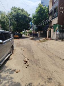 Image of 800 Sq.ft 2 BHK Apartment / Flat for sale in Vadapalani, Chennai for Rs. 6500000