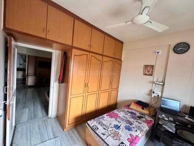 Bedroom Image of 1200 Sq.ft 2 BHK Apartment / Flat for sale in Thaltej Ahmedabad for Rs. 7200000